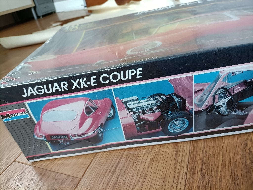 Monogram Jaguar XK-E schaal 1:8 nieuw, Auto, Groter dan 1:32, Nieuw, Ophalen