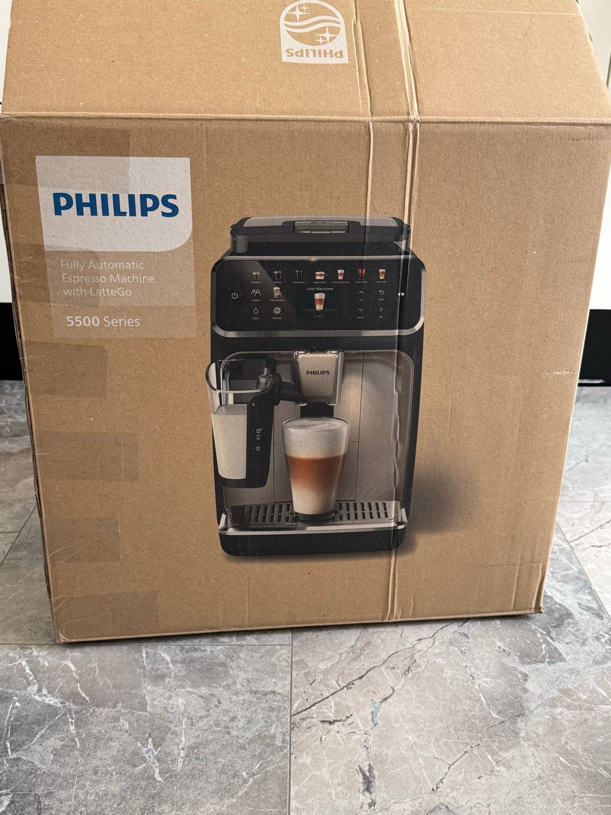 Philips 5500 series  Volautomatische Espressomachine LatteGo, Afneembaar waterreservoir, Espresso apparaat, Zo goed als nieuw