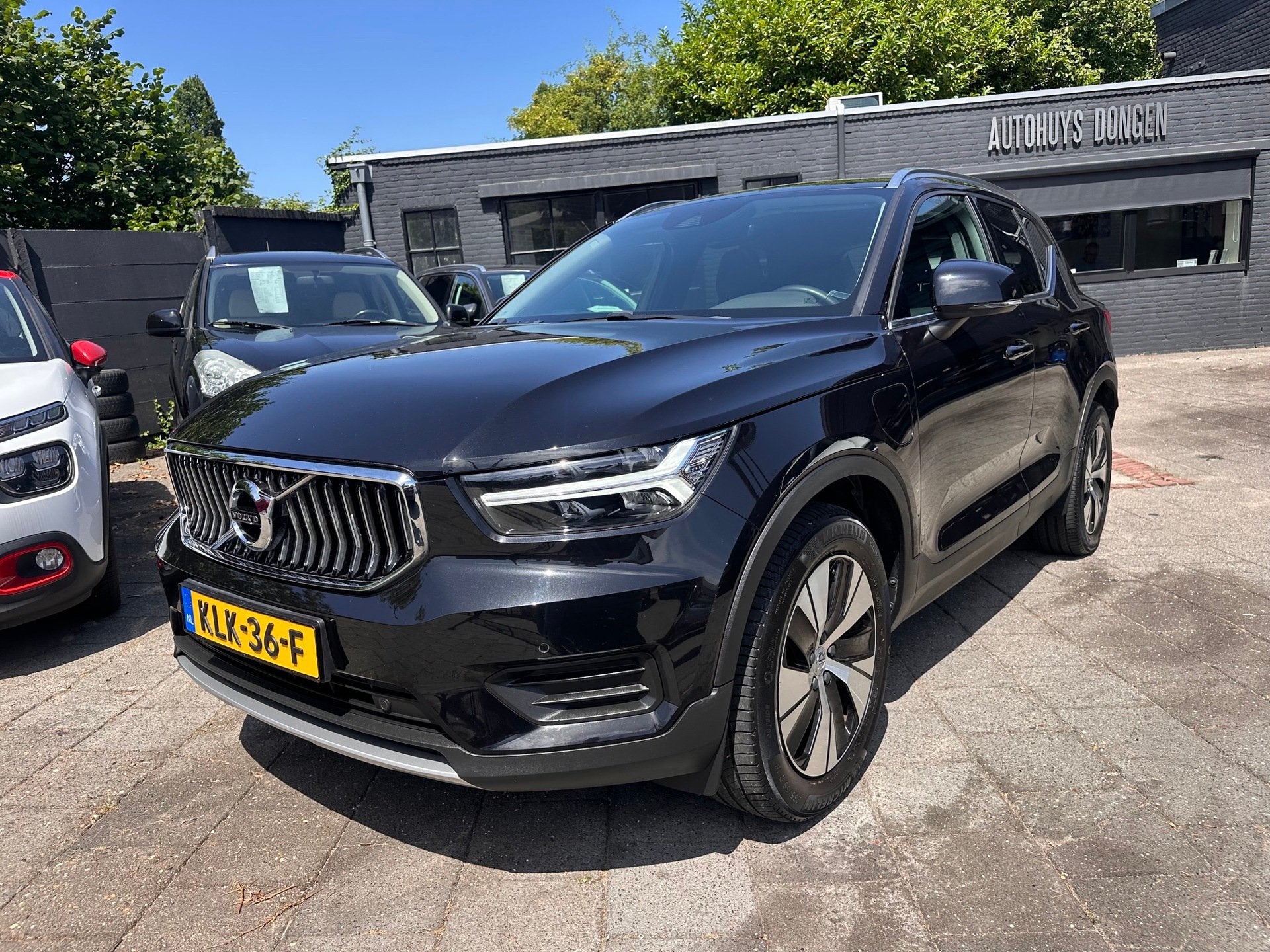 Volvo XC40 1.5 T5 Recharge|262pk|Camera|Carplay, Auto's, Parkeersensor, Stof, Gebruikt, Zwart