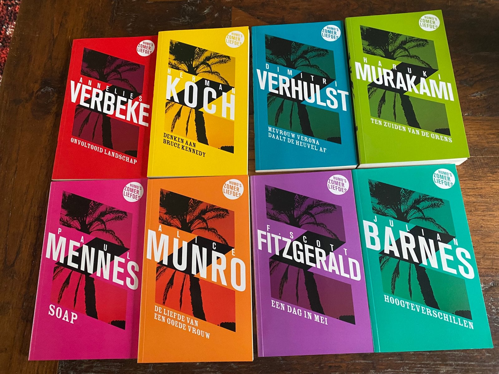 Humo Zomerliefdes  8x in box, Ophalen of Verzenden, Zo goed als nieuw