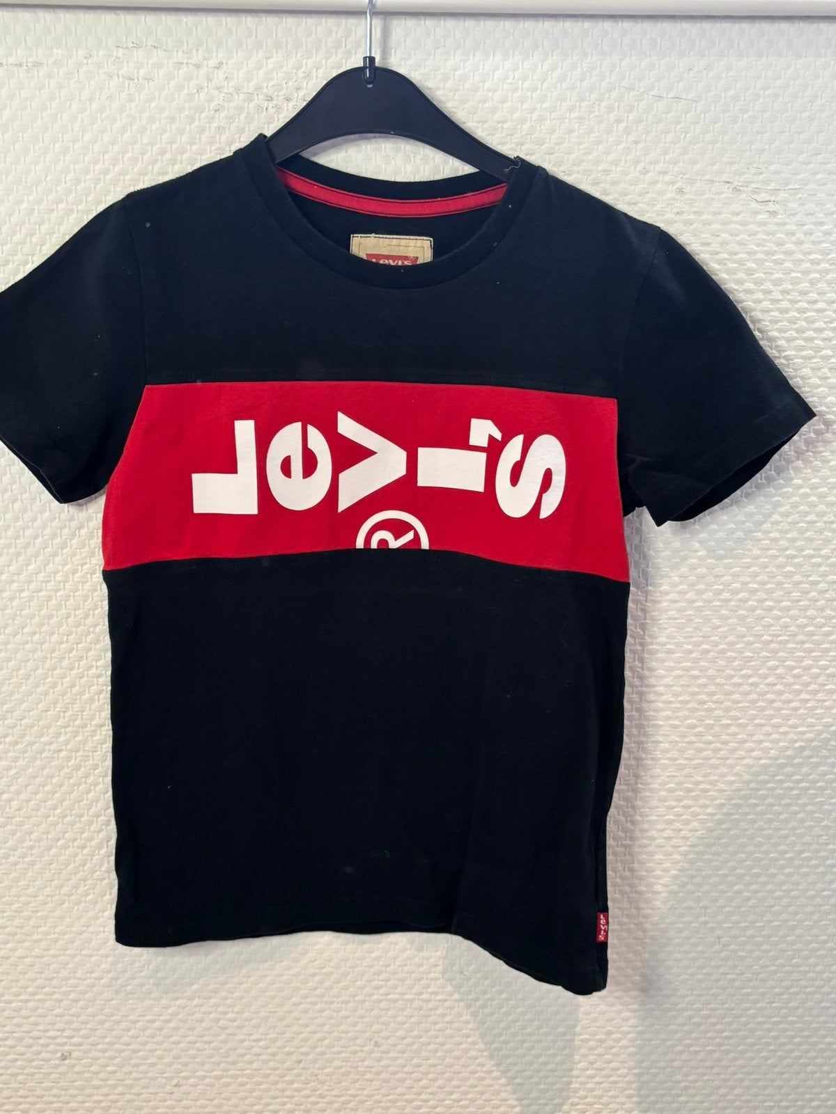 Levi’s shirt met leuke print 10 jaar, Kinderen en Baby's, Ophalen of Verzenden, Zo goed als nieuw, Jongen, Shirt of Longsleeve