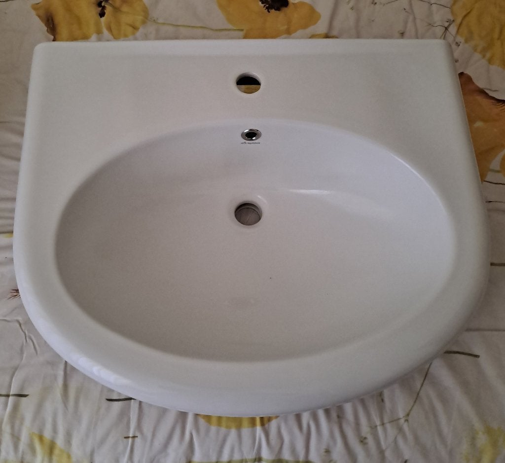 Wastafel met fraaie mat chroom mengkraan, Doe-het-zelf en Verbouw, Ophalen, Zo goed als nieuw, Chroom, Wastafel