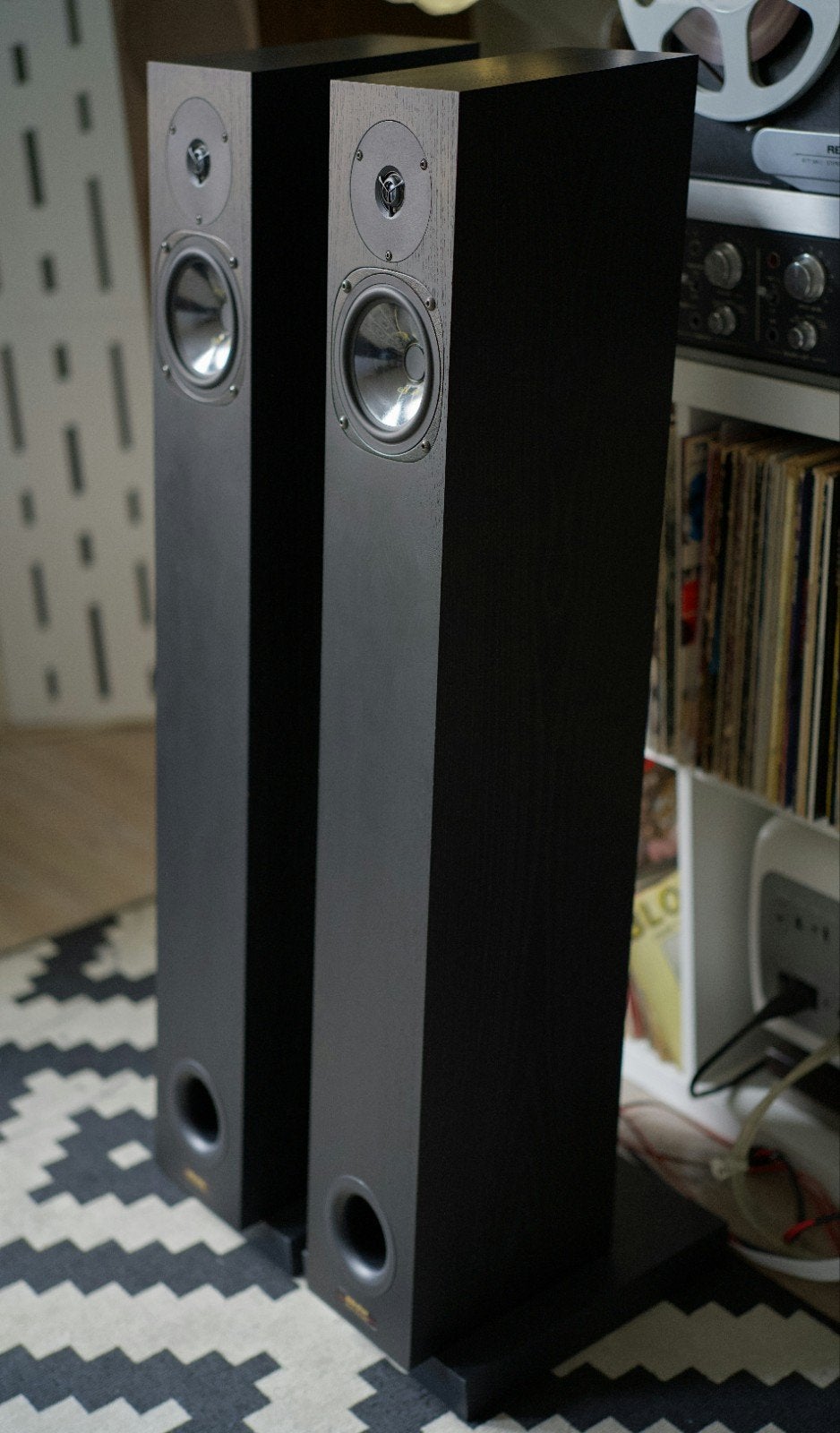Audio Physic Spark 2 prachtige hoogwaardige zuilen, Audio, Tv en Foto, Luidsprekers, Vloerstaande luidspreker, 60 tot 120 watt
