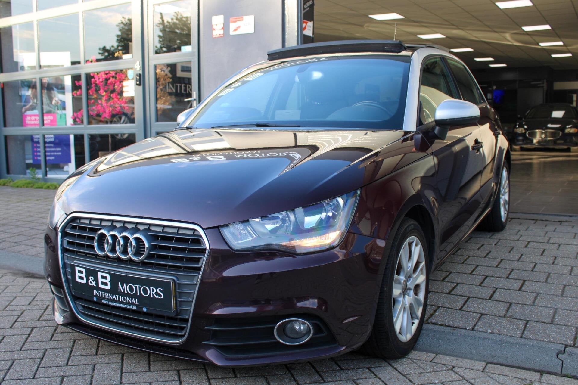 Audi A1 Sportback 1.2 TFSI Attraction|PANO|CRUISE|PDC|STOEL+, Auto's, Audi, Voorwielaandrijving, Euro 5, 86 pk, 4 cilinders