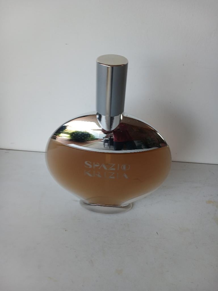 giant factice  Spazio Krizia Donna ca. 30 cm. hoog, Verzenden, Nieuw, Toebehoren