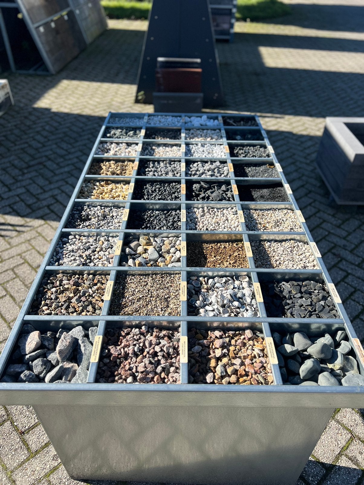 Verschillende soorten grind / split te koop, Nieuw, Split, Basalt, Antraciet