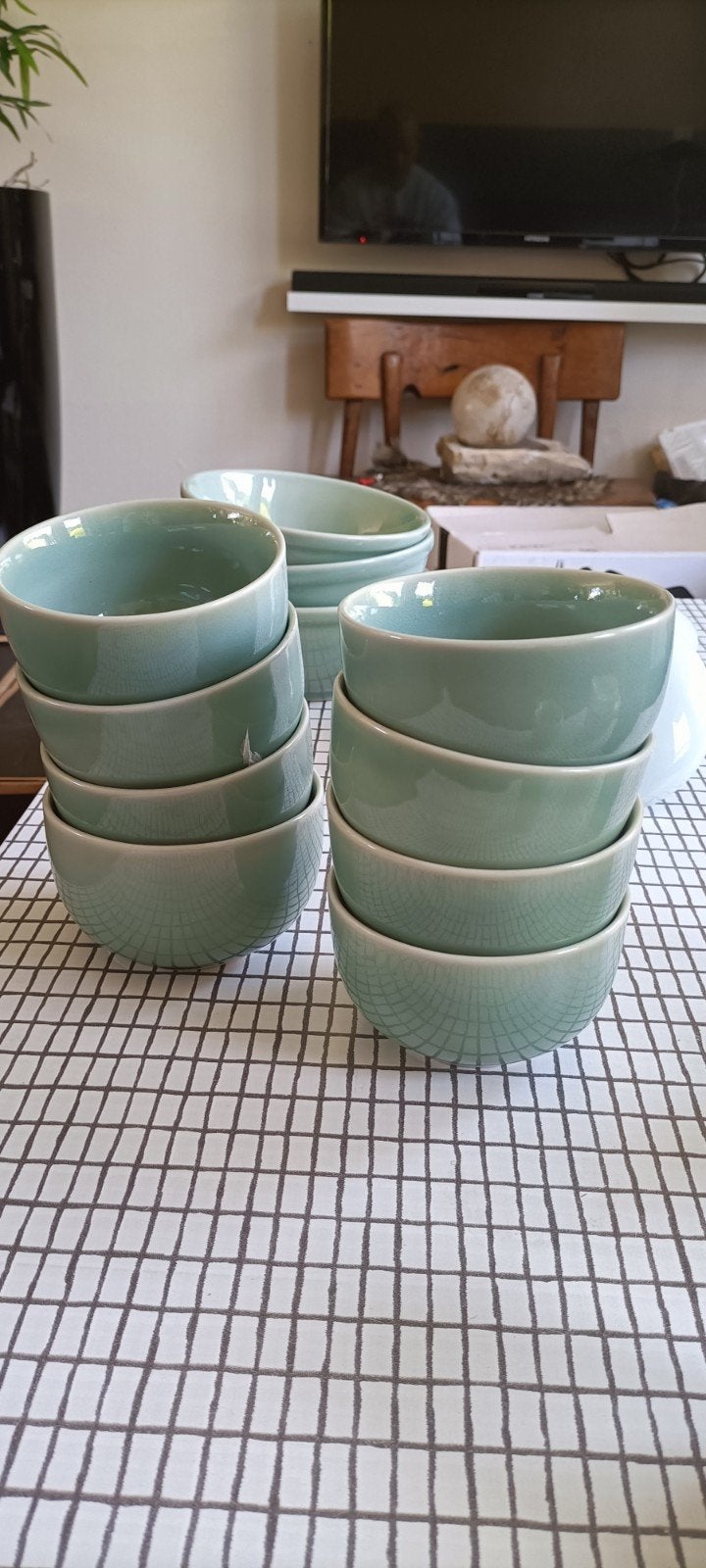 Set van 11 Japanse kommen, lichtgroen met craquelé, Ophalen of Verzenden