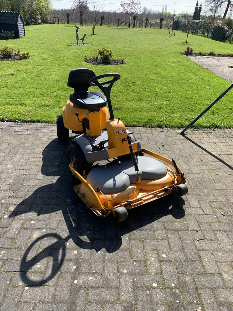 Stiga Park compact  Zitmaaier - Krachtige Benzine Grasmaaier, Tuin en Terras, Ophalen, Cirkelmaaier, Gebruikt, Mulchfunctie