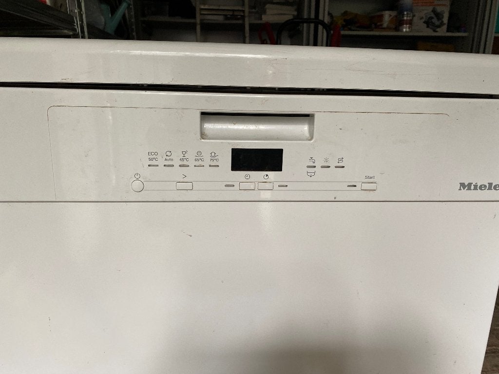 Vaatwasser miele te koop, Witgoed en Apparatuur, Ophalen, Eco programma, Zo goed als nieuw, 85 tot 90 cm