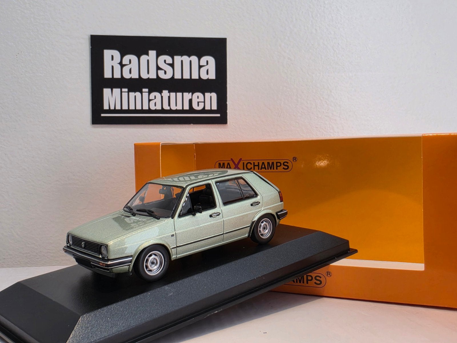 Volkswagen Golf mk2 1985 5drs - Licht groen 1:43 Maxichamps, Overige merken, Auto, Nieuw, Ophalen of Verzenden
