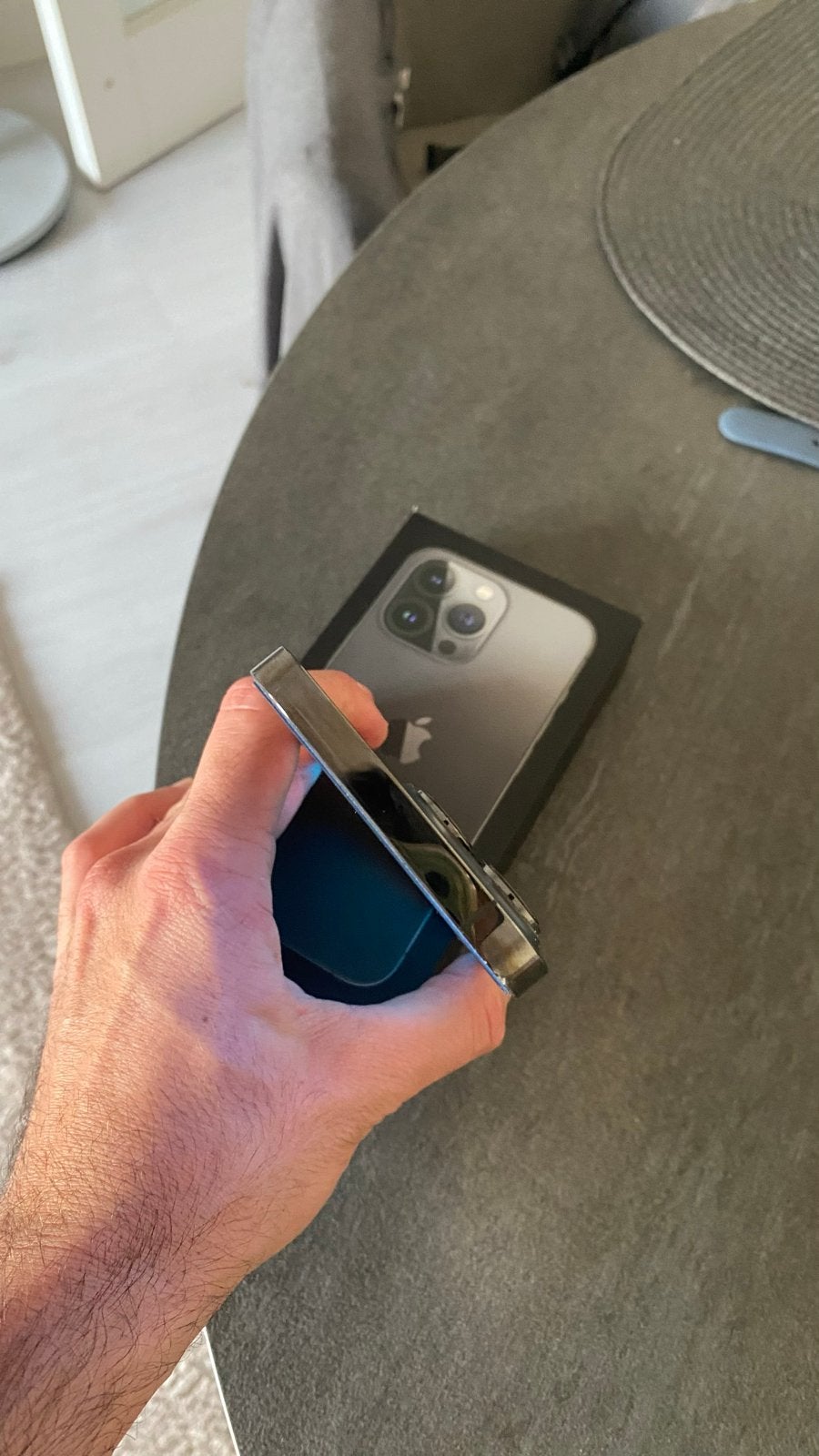 Foto 2 van iPhone 13 Pro 128GB Grafiet - zeer goede staat