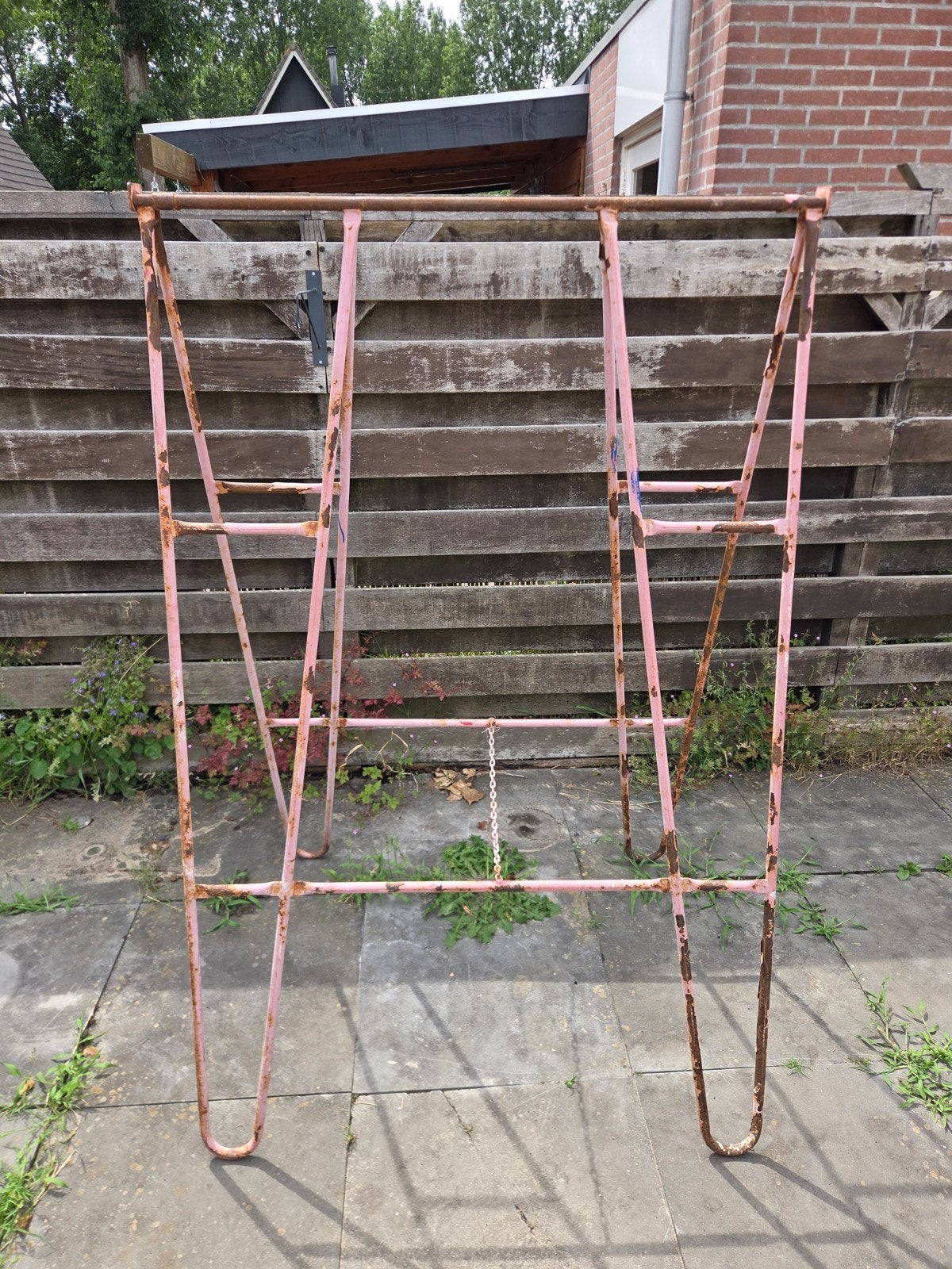 Grote metalen schraag, Ophalen, Gebruikt