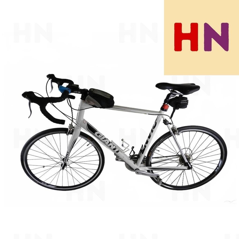 Giant Defy Racefiets  Zilver/Wit  Shimano Triple 2012-2016, Fietsen en Brommers, Fietsen | Racefietsen, Gebruikt, No. 999, Sec. 1, Dongda Rd., Xitun Dist., Taichung City 407, Taiwan
