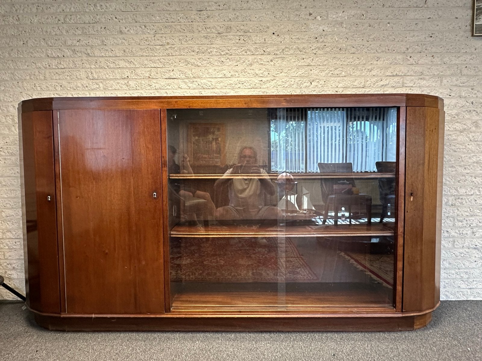 Antieke whiskey kast uit 1912 gratis alleen dit weekend, Antiek en Kunst, Antiek | Meubels | Kasten, Ophalen