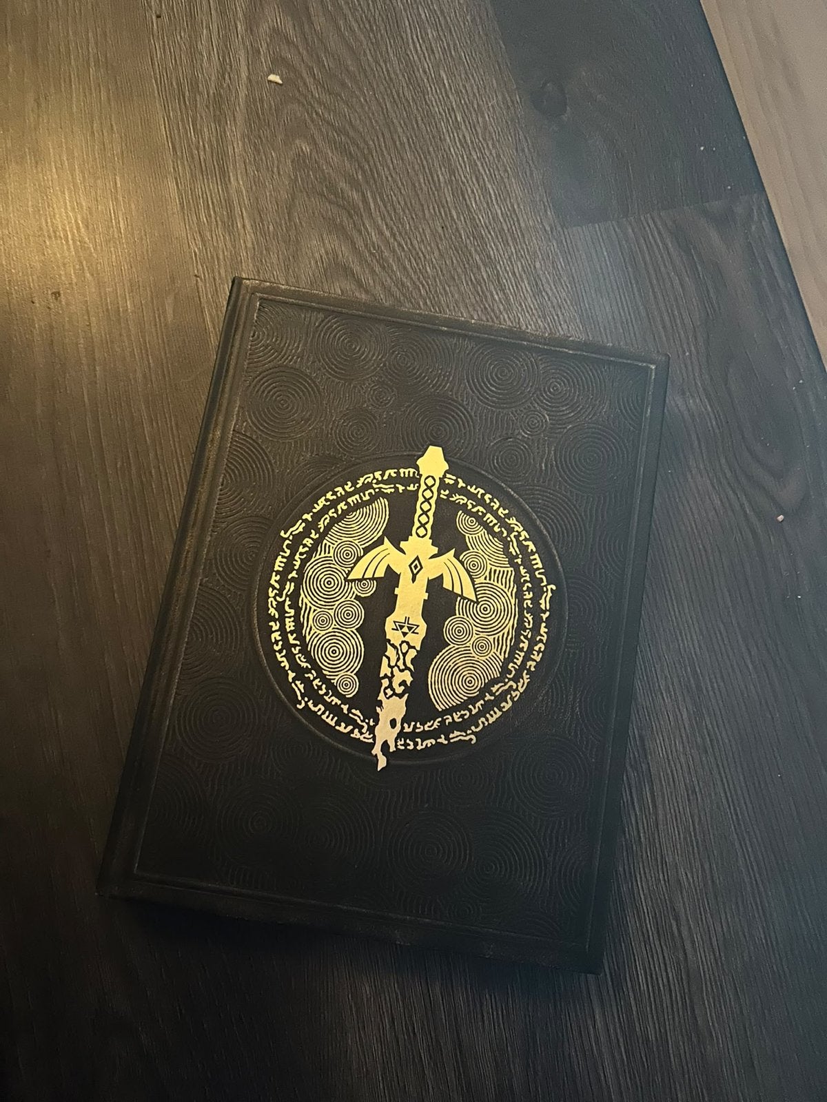 The Legend of Zelda Collector's Edition Boek, Ophalen, Zo goed als nieuw, Wereld overig