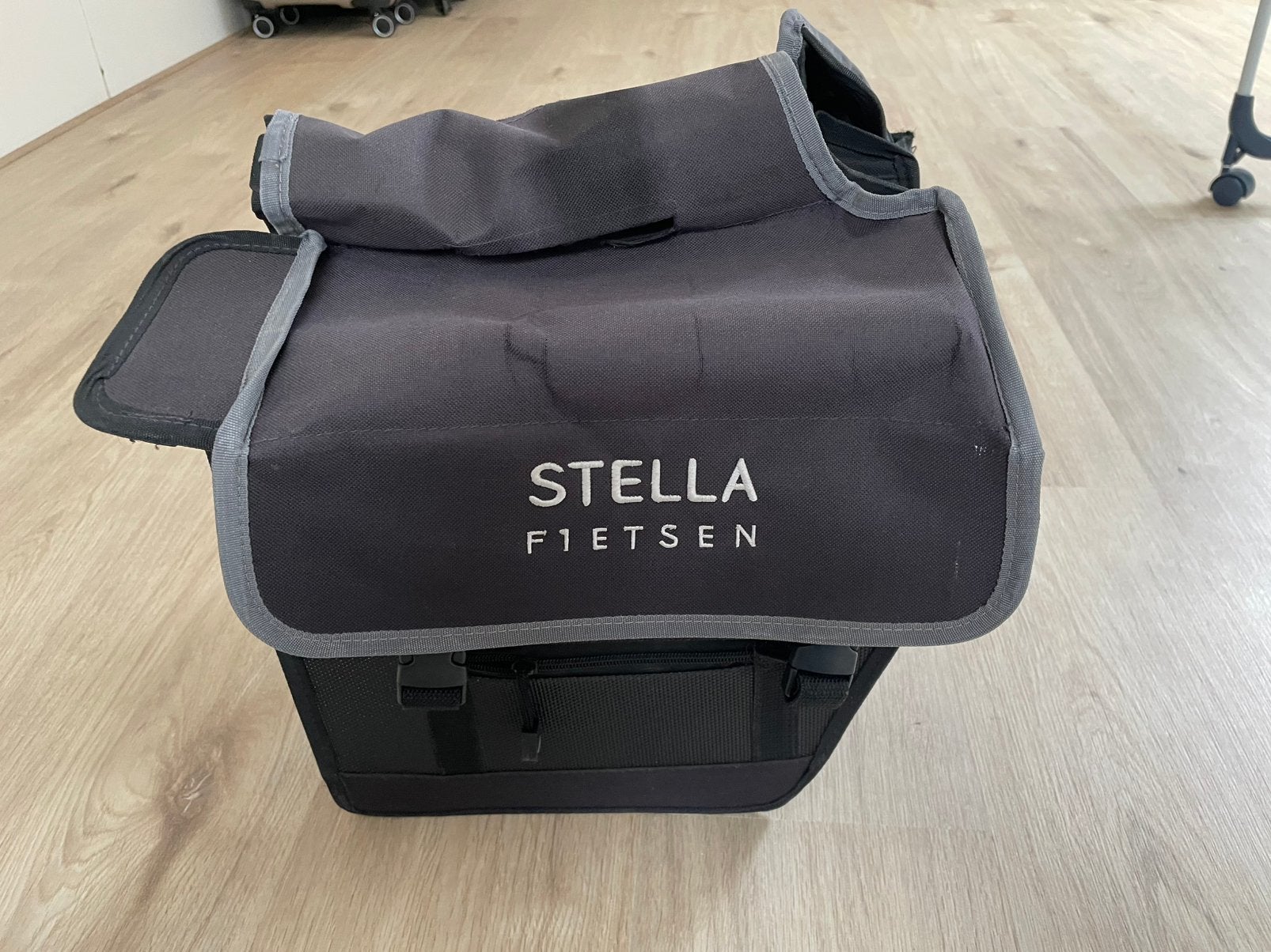 Stella fietstassen, Ophalen, Gebruikt