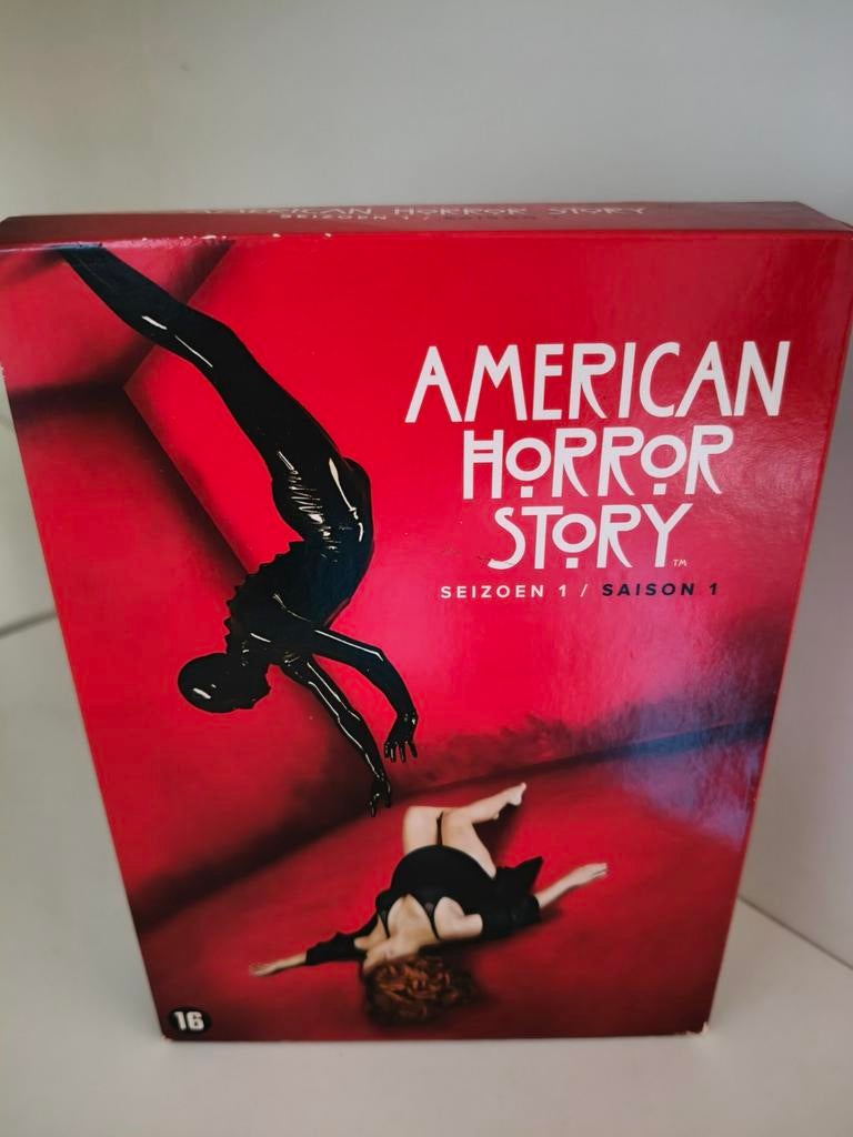 American Horror Story - Seizoen 1 ~ 4DVD Boxset, Cd's en Dvd's, Dvd's | Tv en Series, Ophalen, Zo goed als nieuw, Horror, Boxset