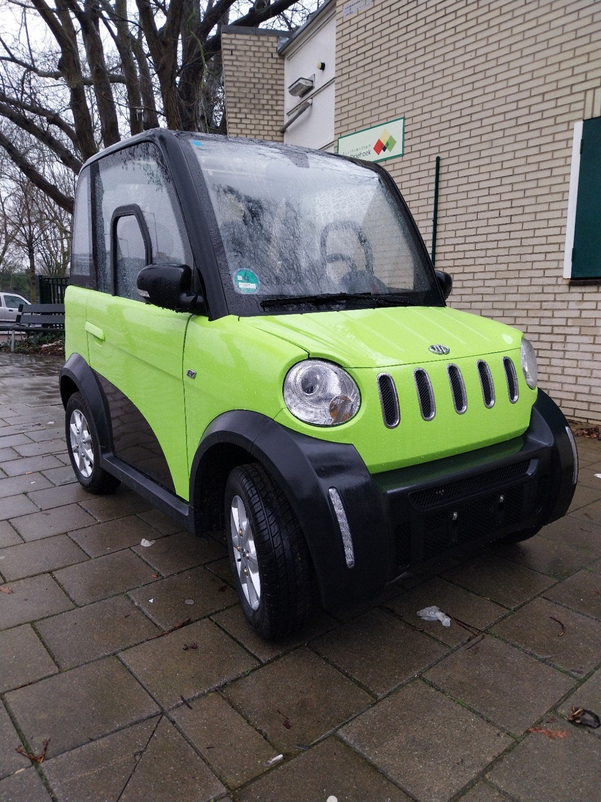 Zeer luxe Move CityCar 80km\versie. 100% ELEKTRISCH, Automaat, Zwart, 11 pk, Elektrisch