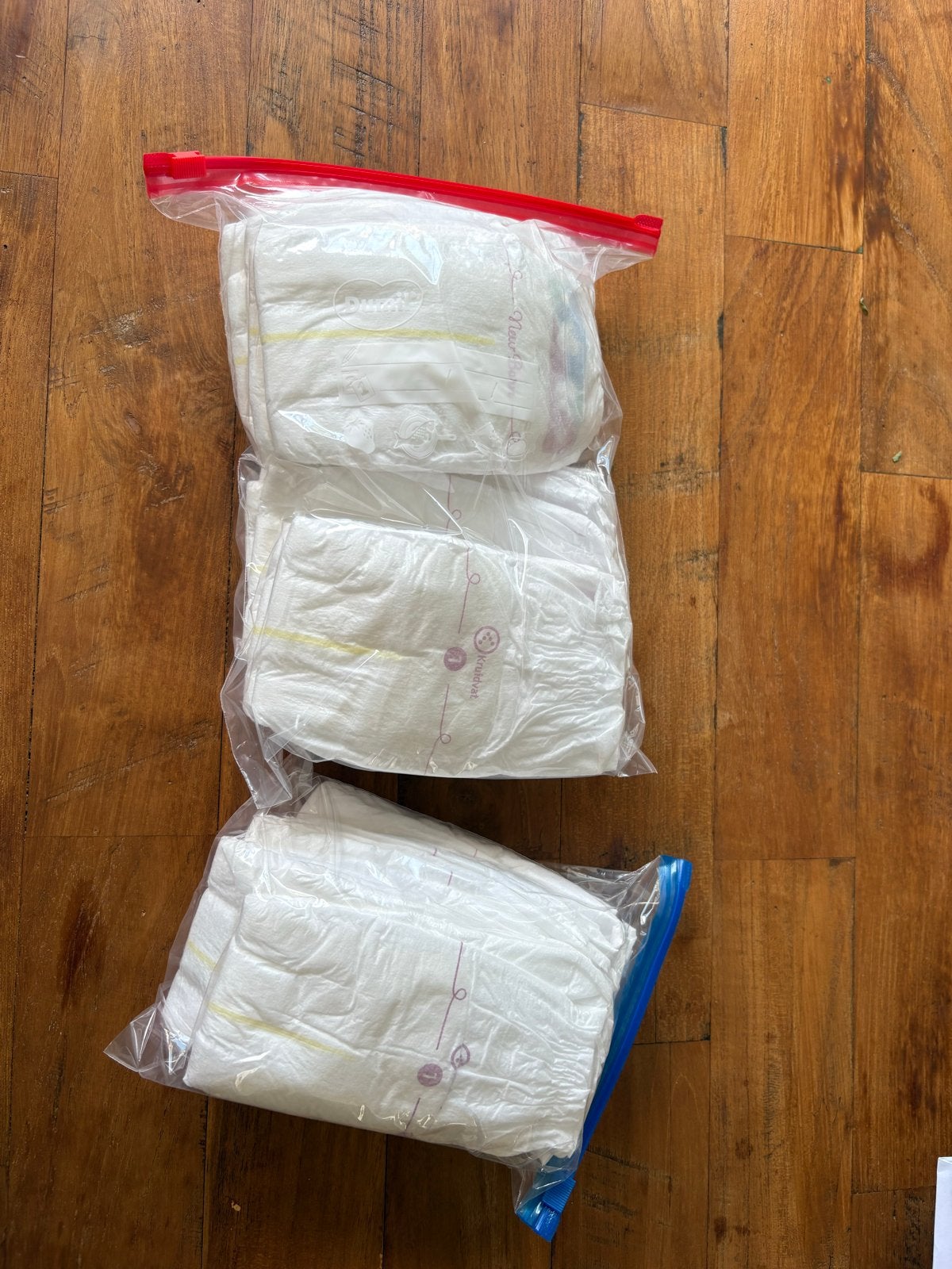 Gratis luiers maat 1 (kruidvat) en maat 2 (etos), Ophalen, Nieuw