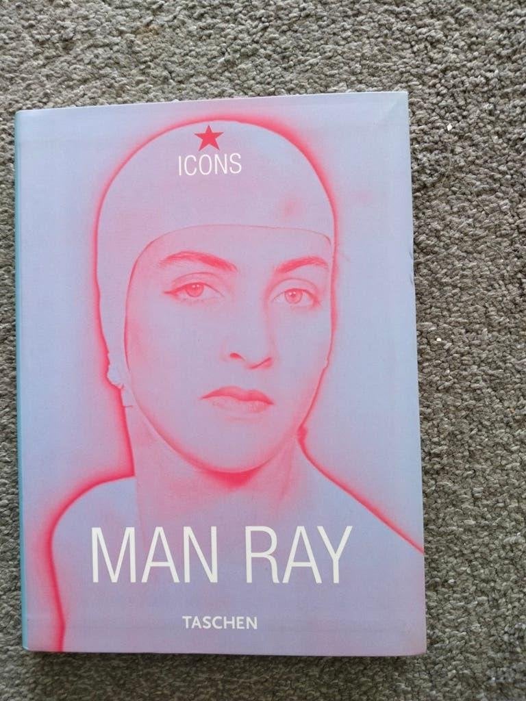 Man Ray Icons - Taschen, Ophalen of Verzenden, Zo goed als nieuw, Fotografie algemeen, Man Ray