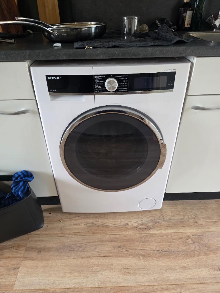 Sharp Wasmashine - ES-GGD94W4W0 - Was-droogcombinatie, 6 tot 8 kg, Ophalen, Gebruikt, 85 tot 90 cm