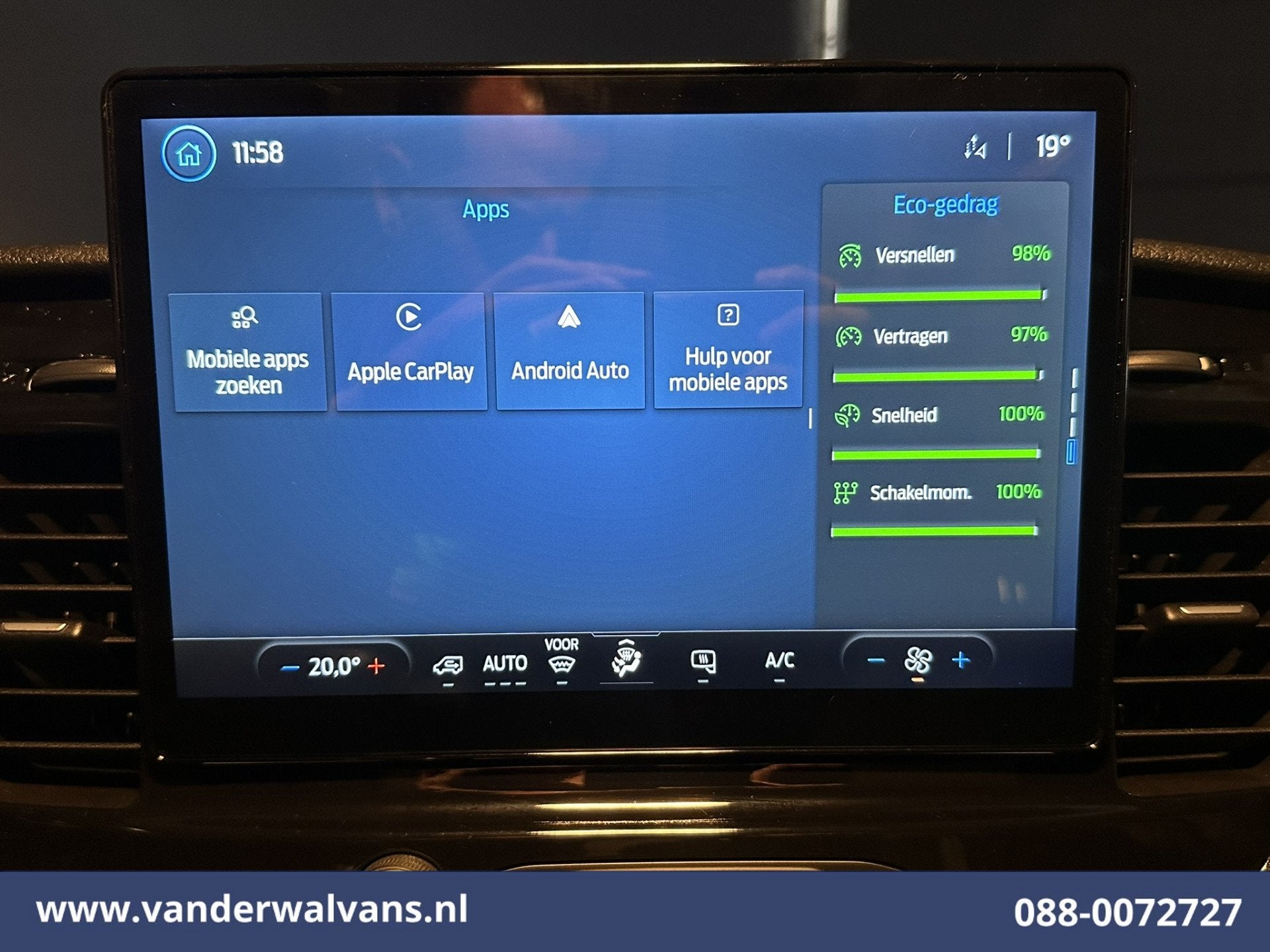 Ford Transit 2.0 TDCI 130pk L3H2 Euro6 Airco | Navigatie | I, Auto's, Bestelauto's, 2500 kg, Zwart, 11 km/l, Bedrijf