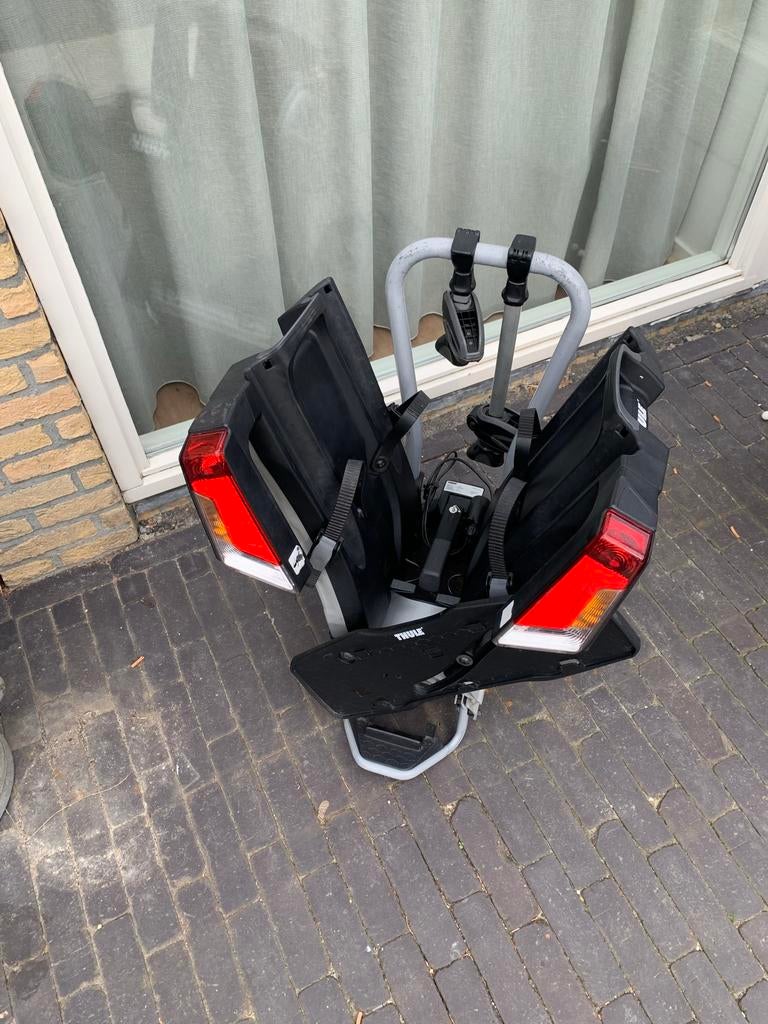 Thule Easyfold 931 Fietsendrager - Compact en Gebruiksvriend, Ophalen, Gebruikt, Brede banden, 2 fietsen