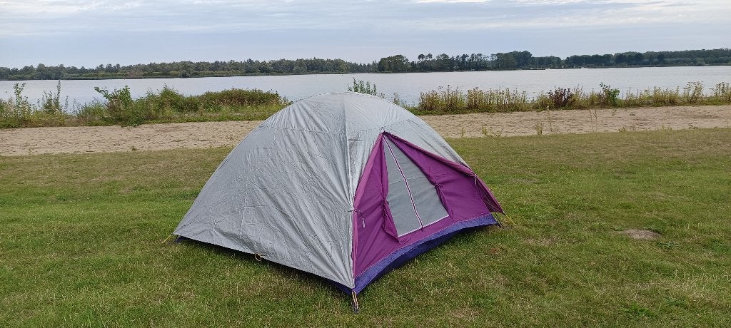 3 pers tent 220x220x120 hoog 25 euro, Ophalen of Verzenden, Zo goed als nieuw, Tot en met 3
