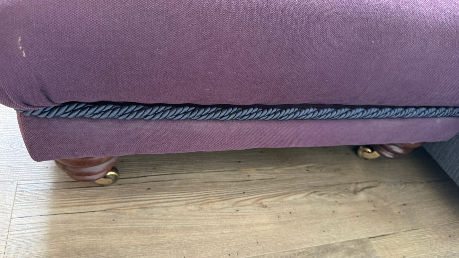 Hocker paars met grijze bies, Klassiek, 100 tot 125 cm, Ophalen of Verzenden, Zo goed als nieuw
