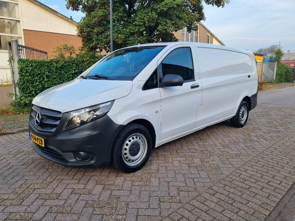 Mercedes-Benz Vito 116 CDI Aut. Extra lang Navi Stoelverw., Auto's, Dealer onderhouden, 4 cilinders, 2000 kg, Mercedes-Benz