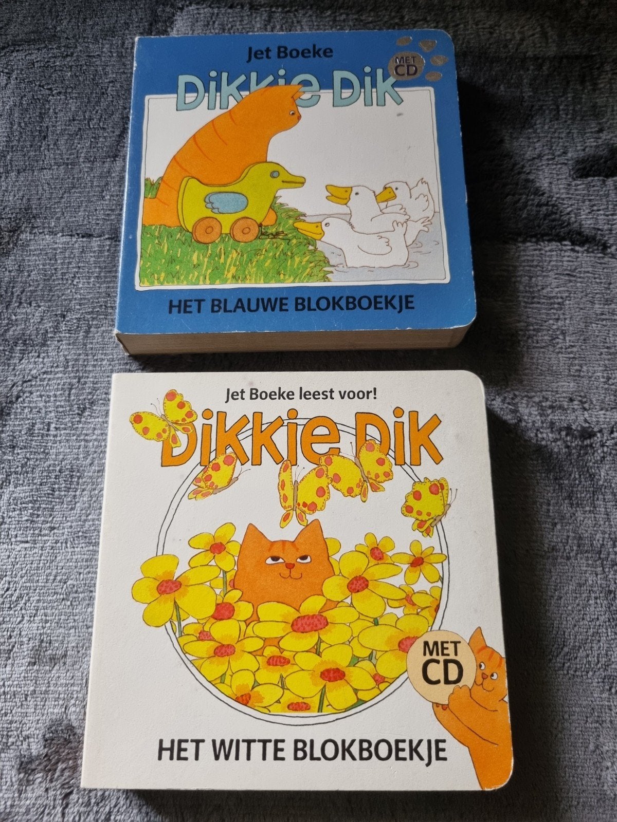 2 Dikkie Dik Blokboekjes met CD -Het Blauwe & Het Witte boek, Boeken, Jongen of Meisje, Ophalen of Verzenden, Zo goed als nieuw