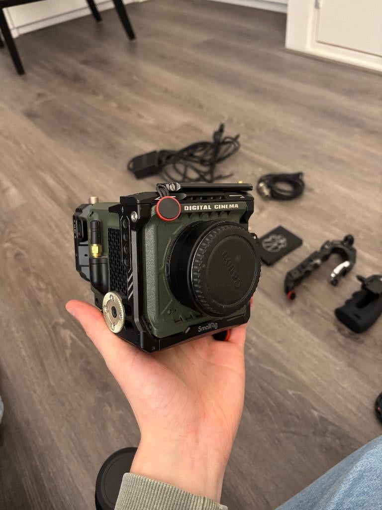 Red Komodo kit + lenzen, Audio, Tv en Foto, Videocamera's Digitaal, Overige soorten, Minder dan 8x, Zo goed als nieuw, Camera