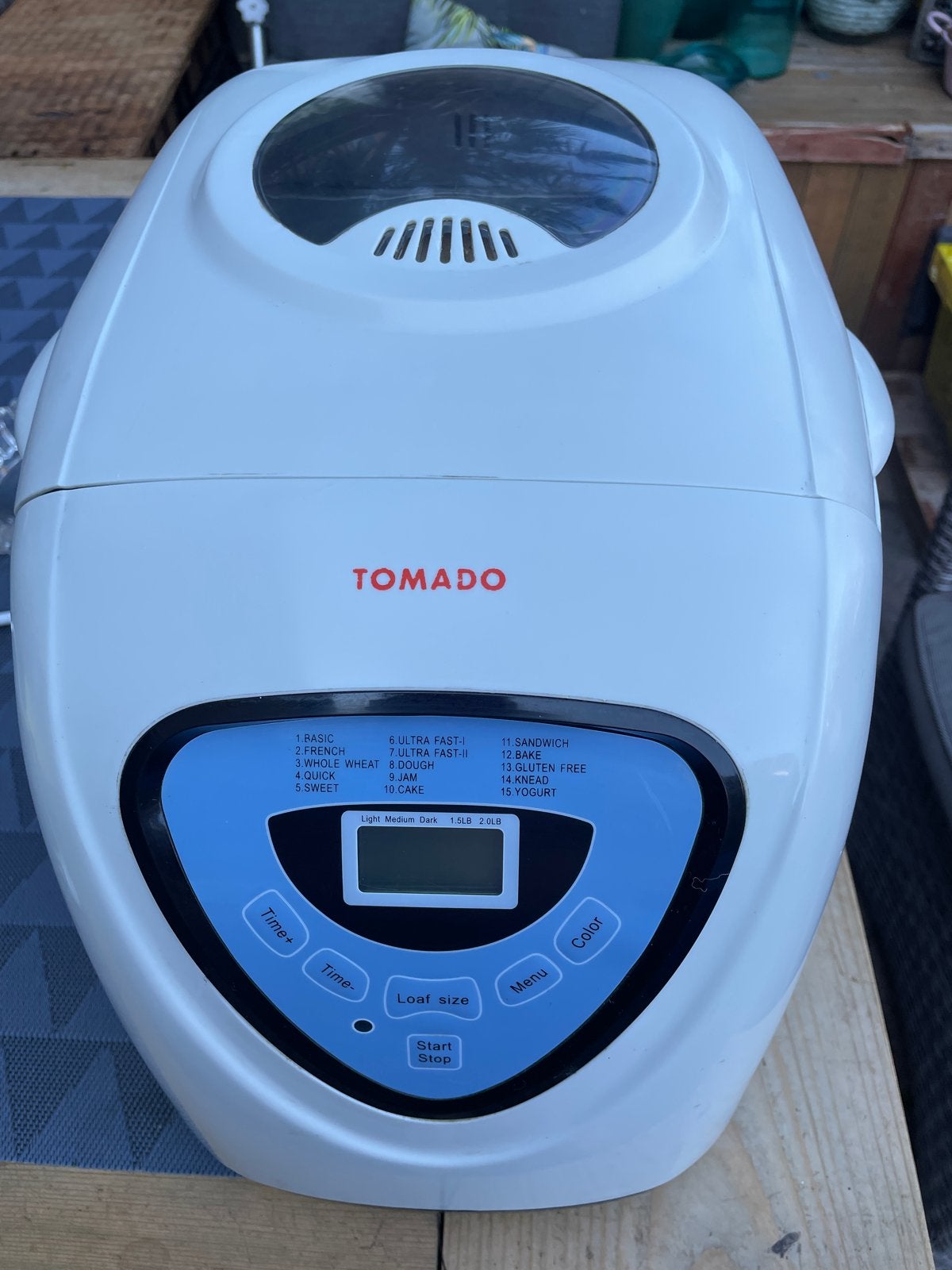 Tomado Broodbakmachine - Wit - Zo goed als nieuw, Met timer, 800 tot 1200 gram deeg, Ophalen of Verzenden, Zo goed als nieuw