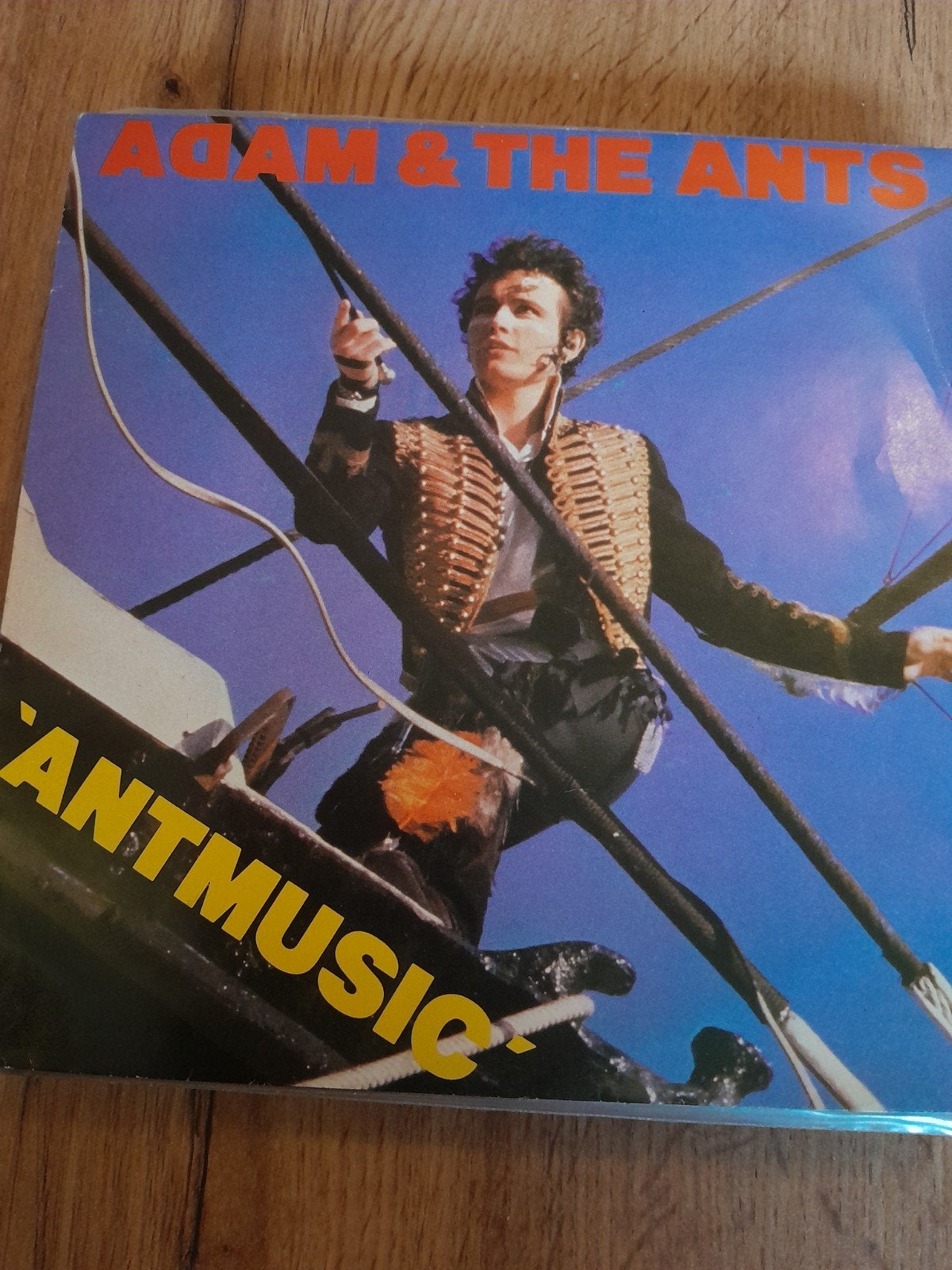 ADAM AND THE ANTS 7inch ant music, Ophalen of Verzenden, Zo goed als nieuw, Pop