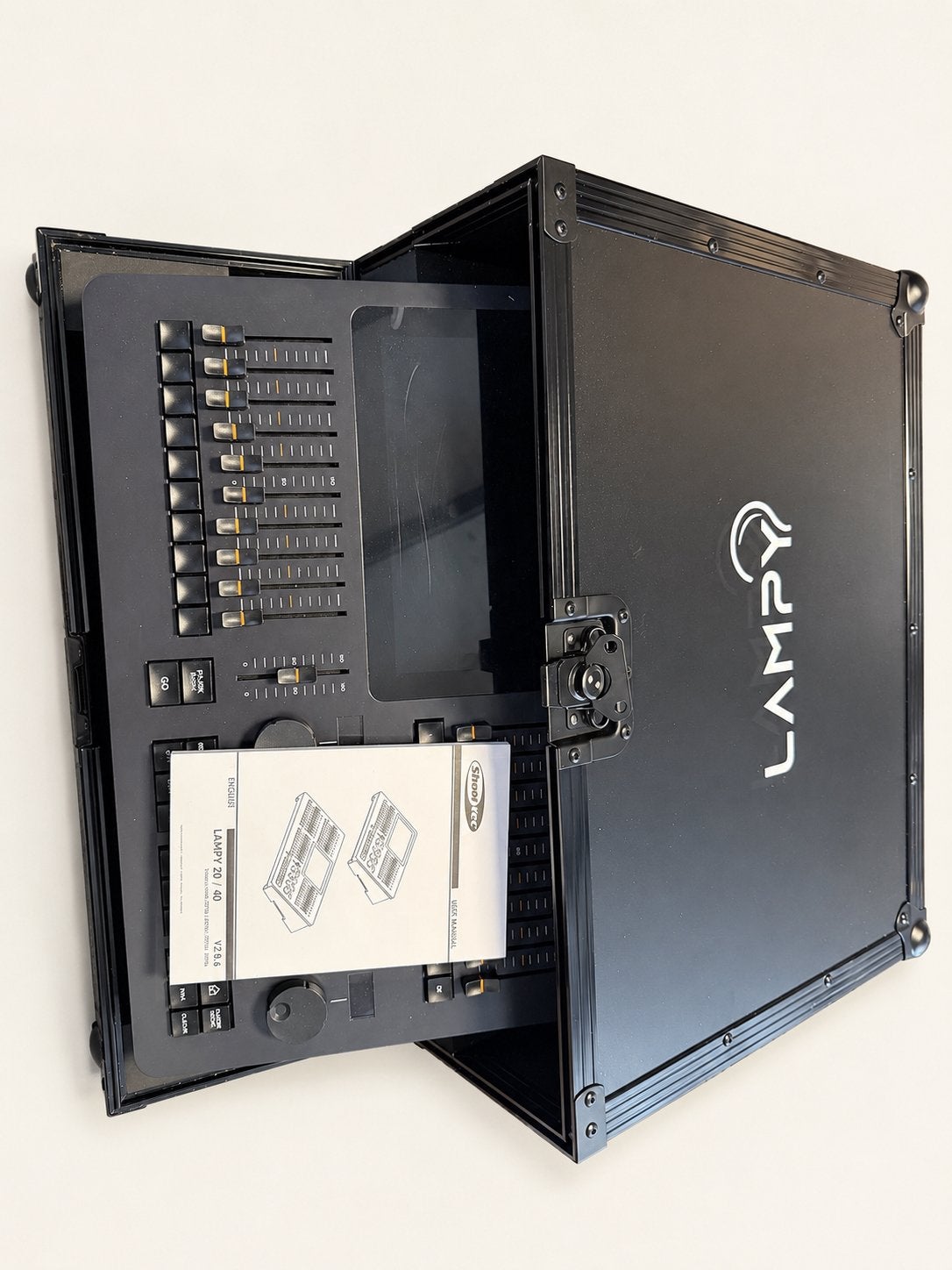Nieuw! Showtec Lampy 20 DMX Lichtcontroller in Flightcase, Ophalen of Verzenden, Zo goed als nieuw