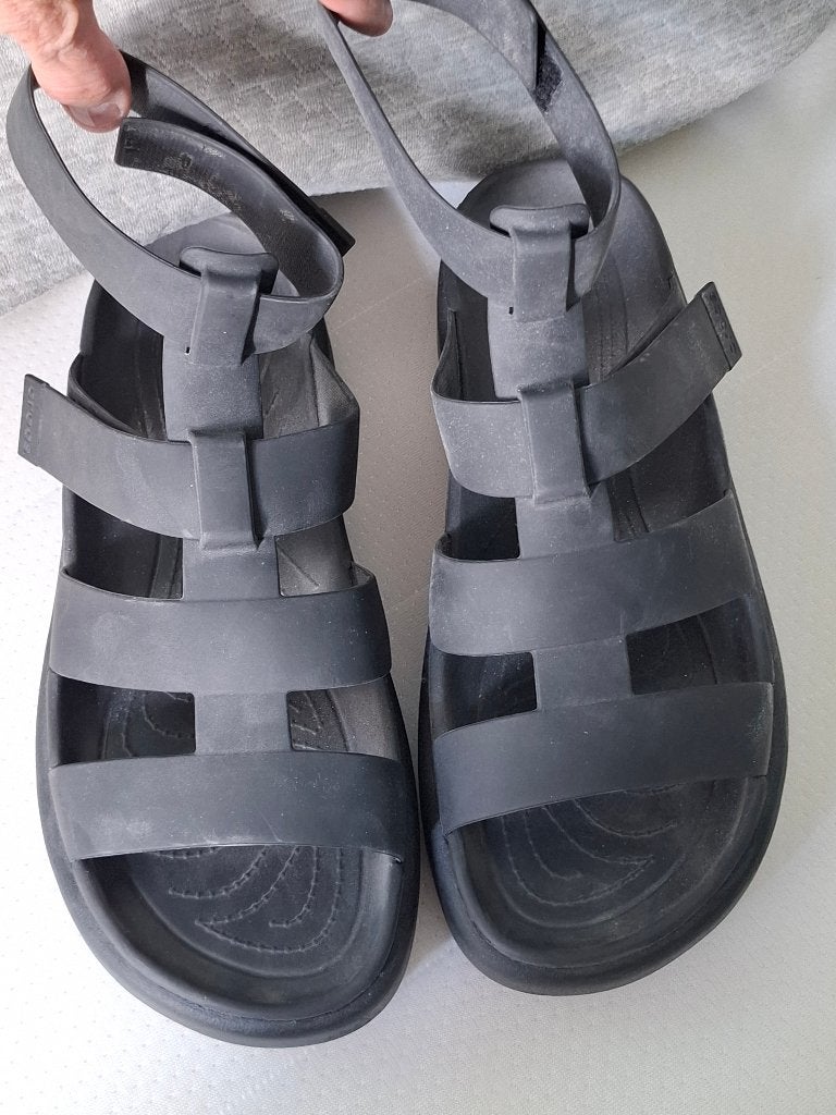 Gave CROCS sandalen maat 10 (41/42) in nieuwstaat, Ophalen of Verzenden, Zo goed als nieuw, Sandalen of Muiltjes