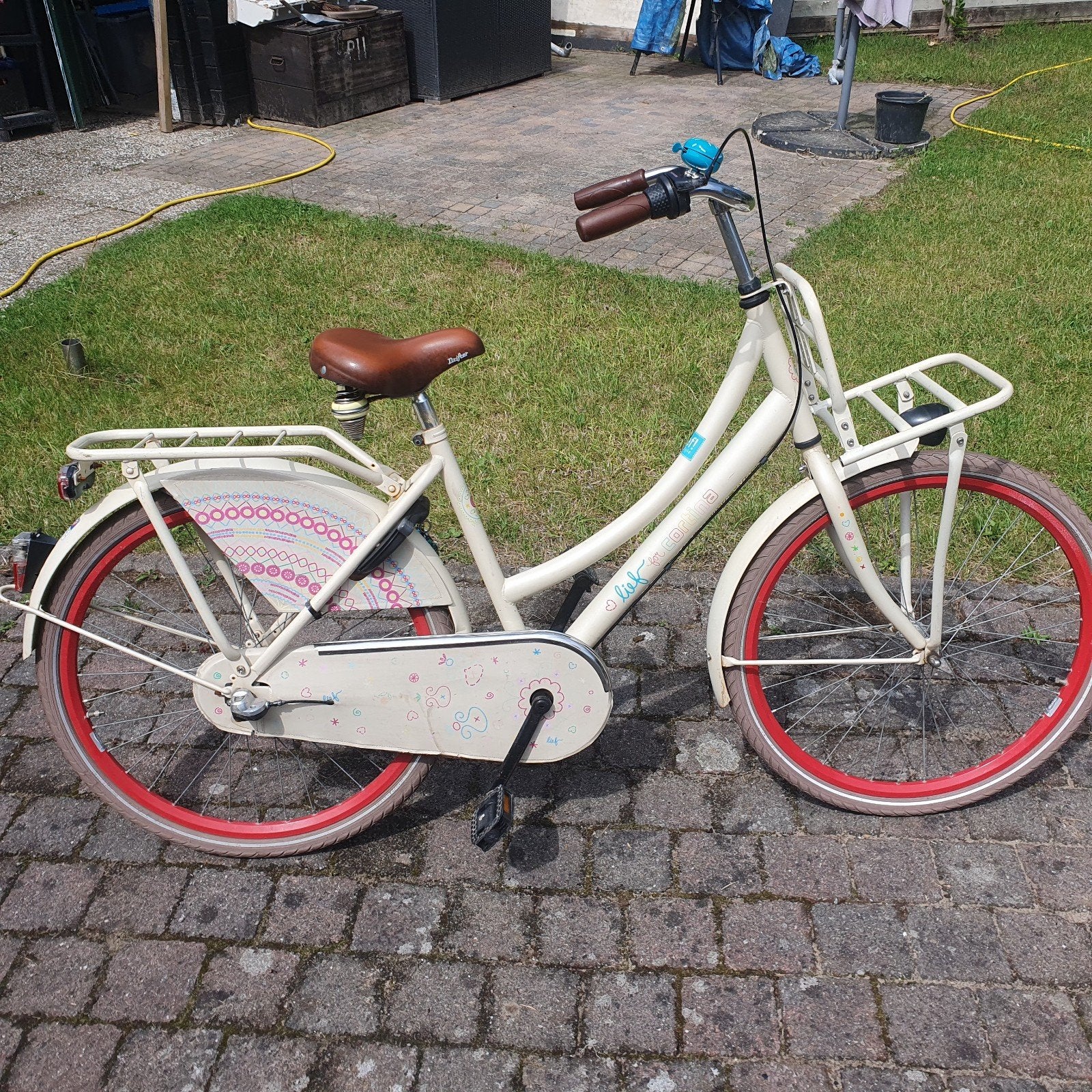 Cortina meidenfiets "lief lifestyle"  26"  3naafversnelling, Terugtraprem, Cortina transport fiets, Versnellingen, Zo goed als nieuw