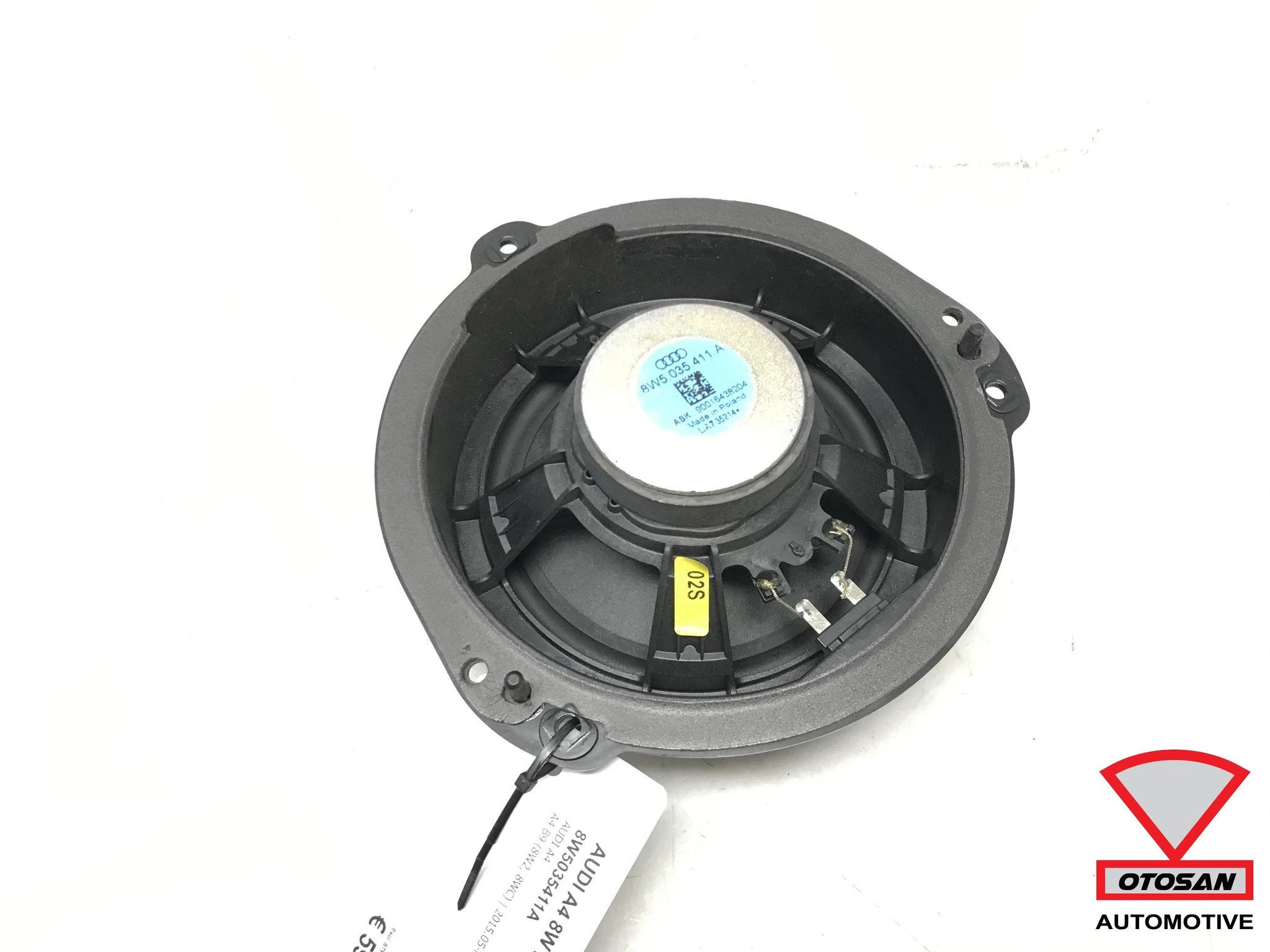 Audi A4 8W B&O Bang & Olufsen Speaker Achter 8W5035411A, Gebruikt, AUDI AG, Auto-Union-Strasse 1
85045  Ingolstadt, DE, Kundenbetreuung@audi.de