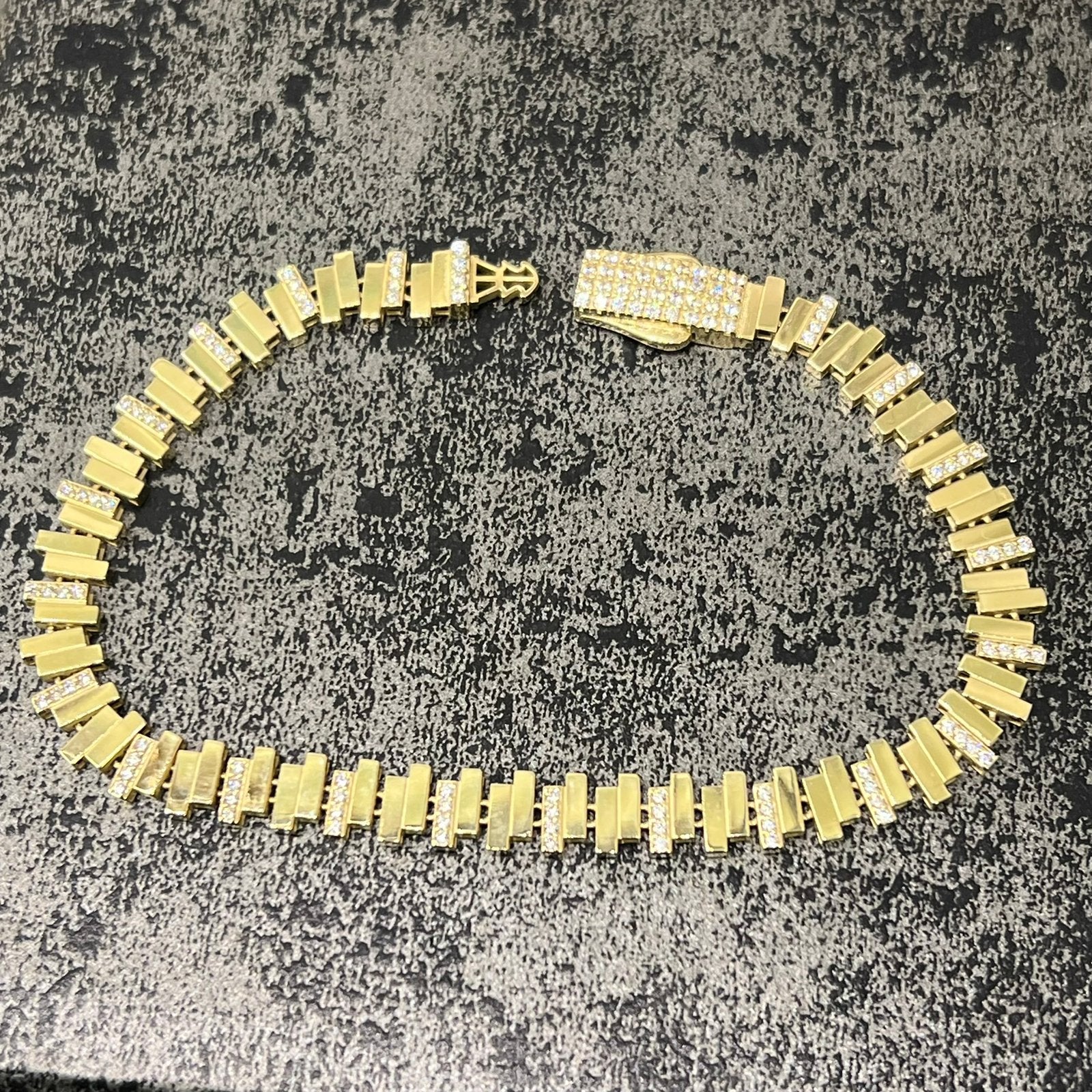 14 karaats gouden armband prachtig model, Ophalen of Verzenden, Nieuw, Goud