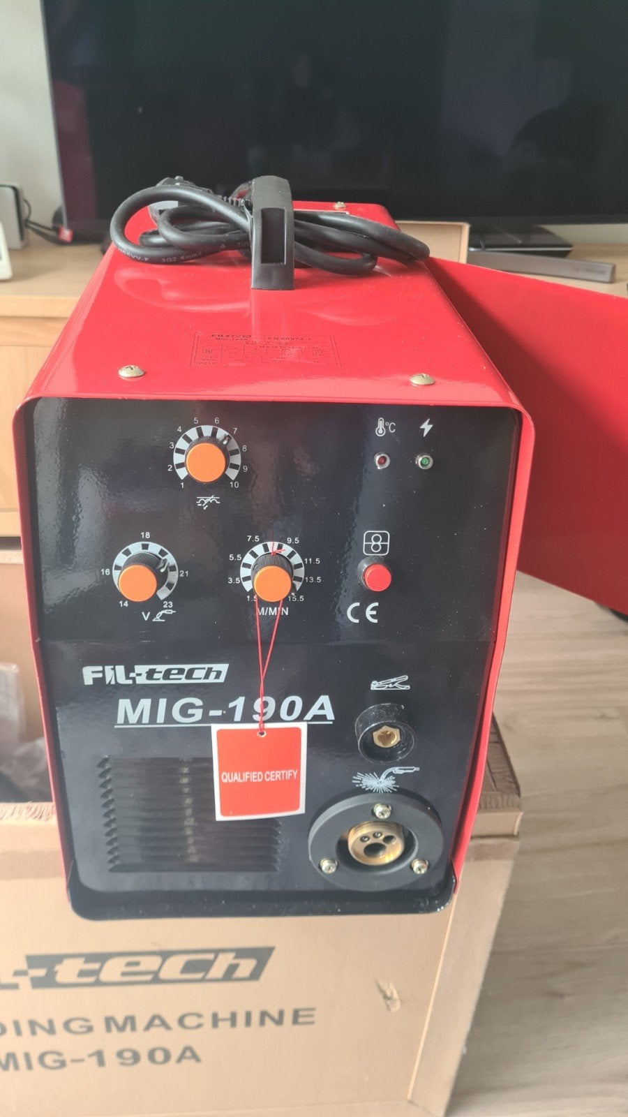 Fil-tech MIG-190A lasapparaat - Nieuw in doos, Ophalen of Verzenden, Nieuw, 150 tot 250 ampère, Co2