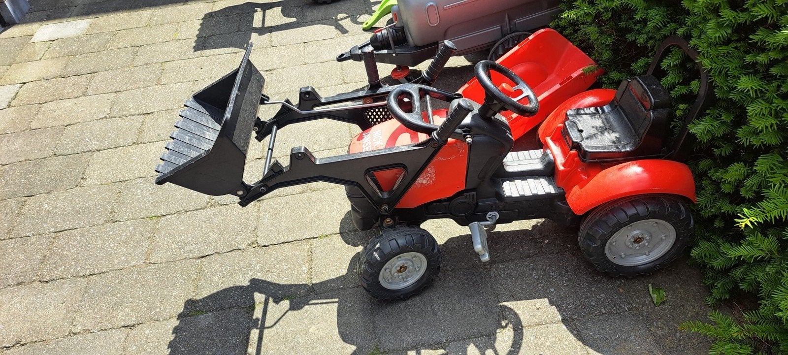 Rode traptractor met kar, Kinderen en Baby's, Speelgoed | Buiten | Voertuigen en Loopfietsen, Ophalen, Gebruikt, Overige typen