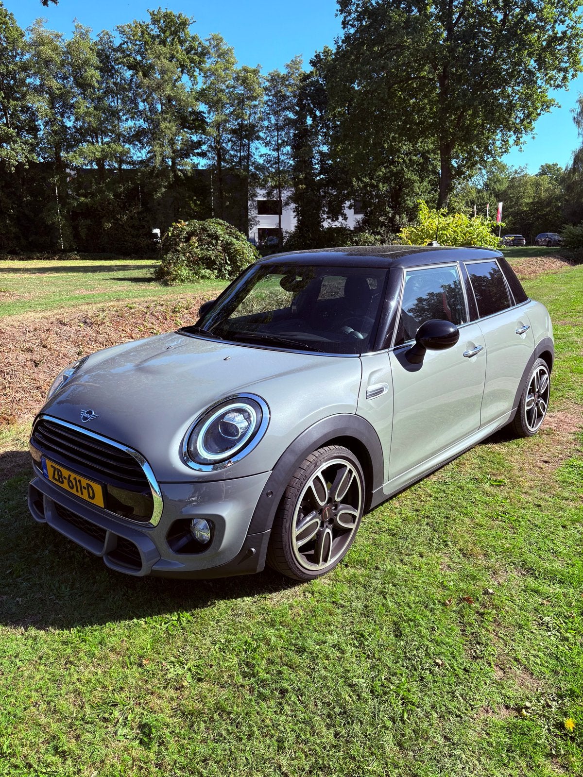 Mini Cooper JCW 1.5 136pk JCW bomvol!, Auto's, Zwart, Origineel Nederlands, Particulier, Euro 4