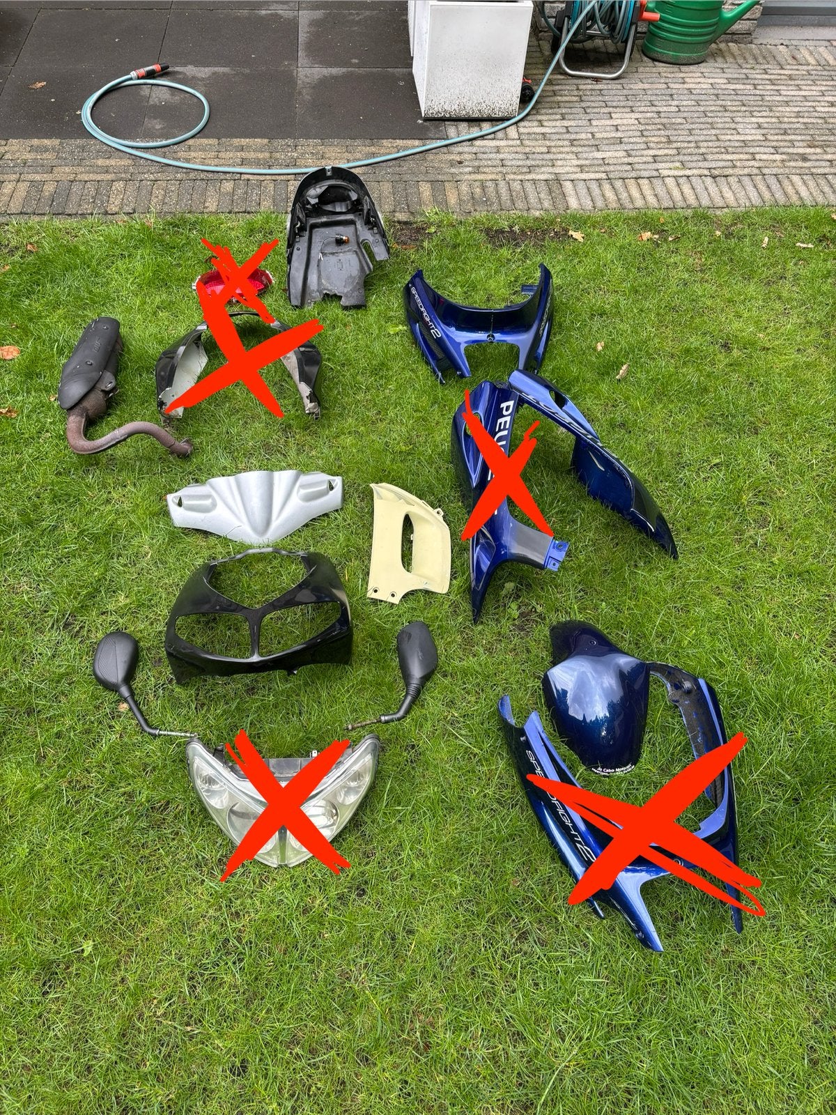 Diverse kappen en onderdelen voor Peugeot Speedfight 2, Ophalen of Verzenden, Gebruikt, Kap, Peugeot