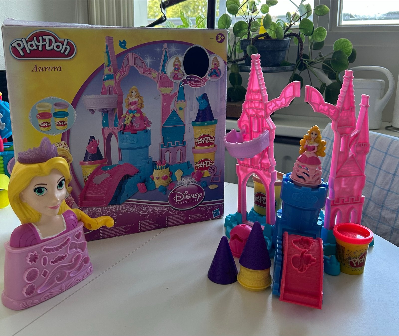 PLAY-DOH Disney Prinsessen Kasteel Kleiset Aurora, Ophalen of Verzenden, Gebruikt, Knutselen