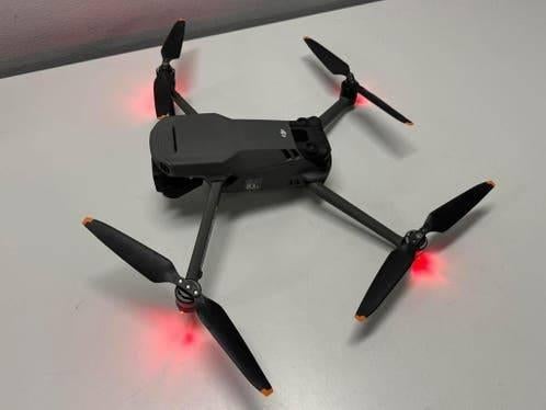 DJI Mavic 3 Classic + 2 Accu's + Remote + DJI tas *Z.G.A.N.*, 250 tot 900 gram, 30 tot 45 minuten, Verzenden, Return to Home