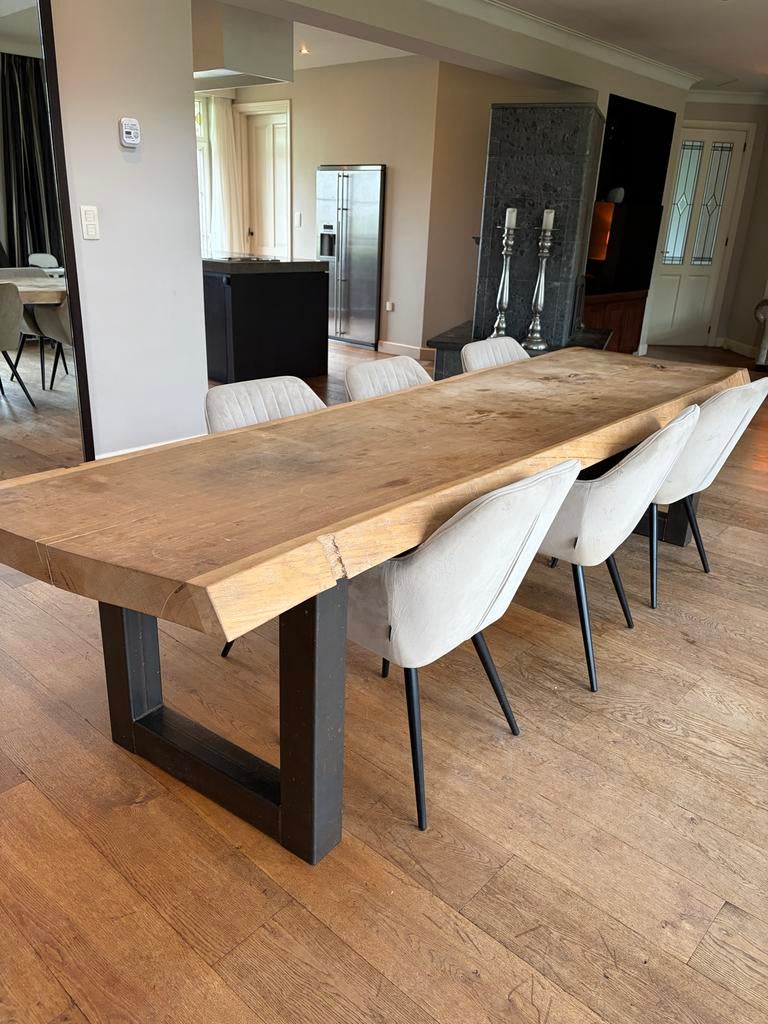 Echte boomstam eettafel met metalen onderstel, Ophalen, Gebruikt, 200 cm of meer, 50 tot 100 cm