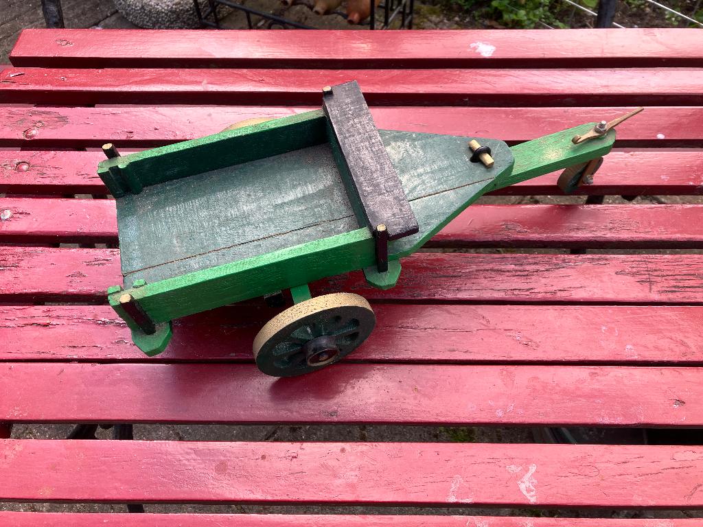 houten blokken speelgoed blokkendoos + kar, Kinderen en Baby's, Speelgoed | Houten speelgoed, Ophalen of Verzenden, Gebruikt