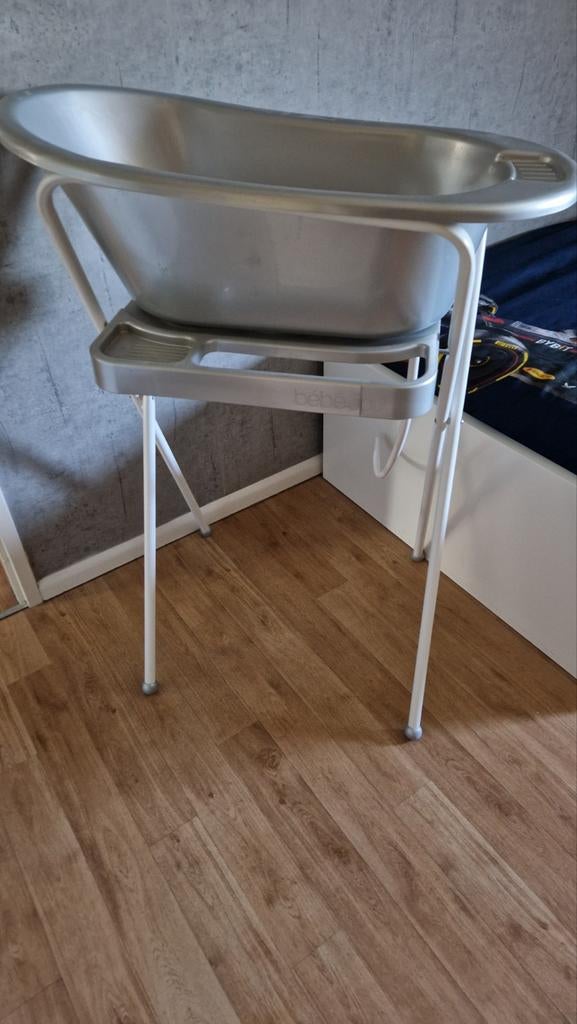 Net badje met standaard, Kinderen en Baby's, Badjes en Verzorging, Ophalen, Zo goed als nieuw, Badje, Standaard
