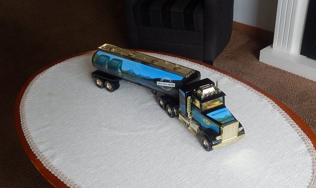 Tankauto, vintage truck, Ophalen of Verzenden, Zo goed als nieuw, Bus of Vrachtwagen, Overige merken
