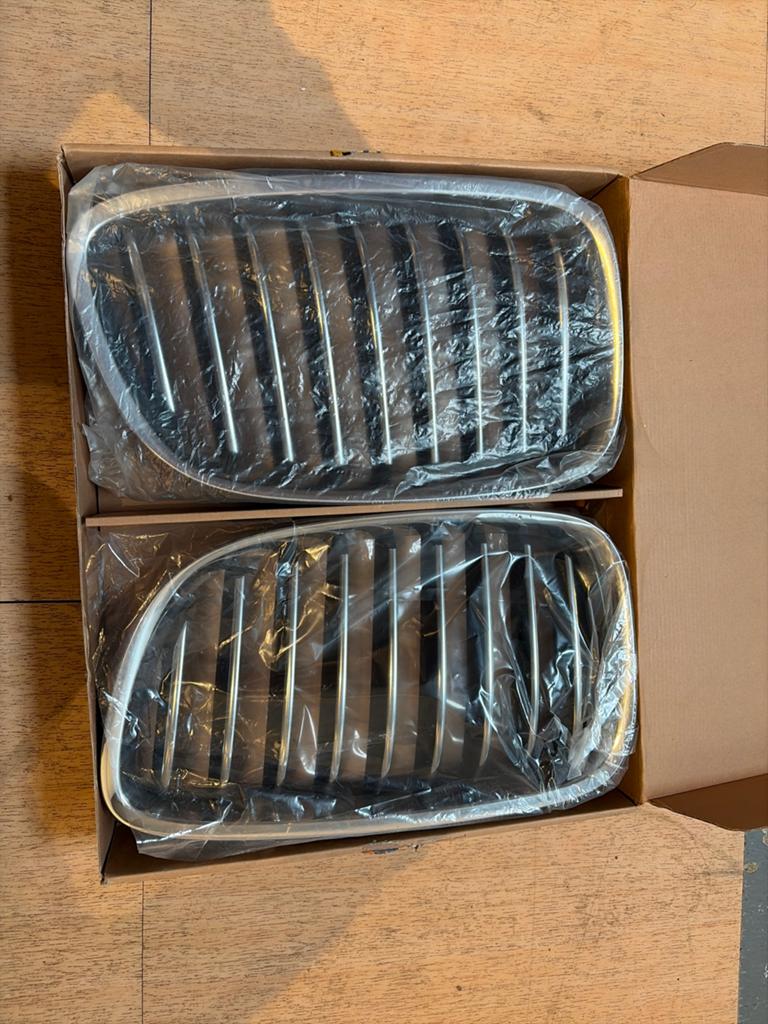 Originele BMW F07 Grill - 5 GT / 7 Serie (Gebruikt), Ophalen of Verzenden, Gebruikt, Voor, BMW